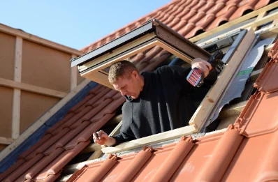 Pose de fenêtres de toit Velux à Champhol
